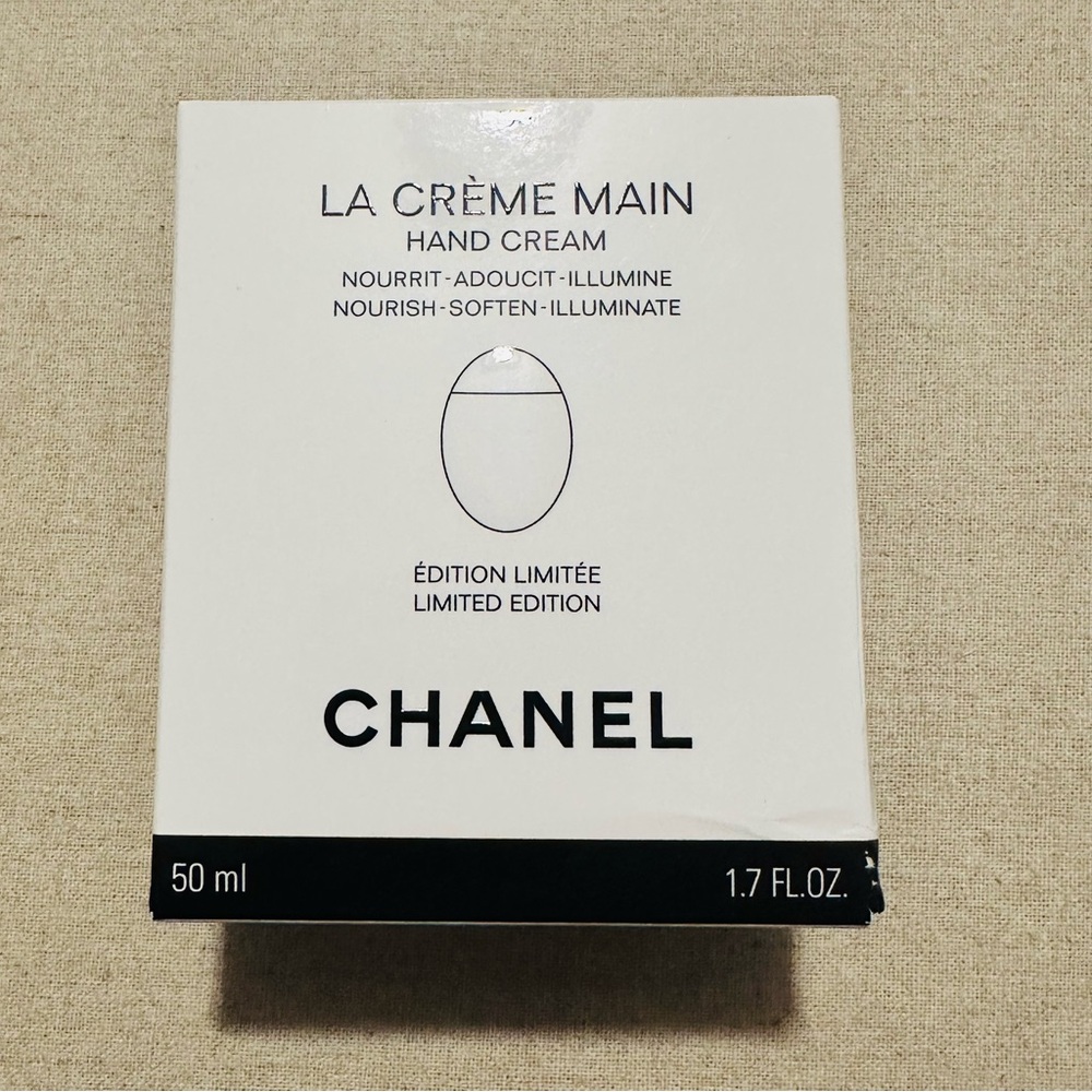 Chanel | Limited Edition | La Crème Main Hand Cream with Zippered Denim Pouch - Picture 7 of 16